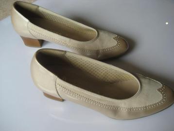 Ara Damesschoenen Nieuw maat-6 Lichtbeige . 02072025 beschikbaar voor biedingen