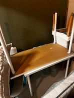 2 IKEA Tafels/Bureaus - Teab, Ophalen
