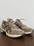 Asics Maat 40 Sneakers Taupe, Sport en Fitness, Loopsport en Atletiek, Ophalen of Verzenden, Zo goed als nieuw, Hardloopschoenen
