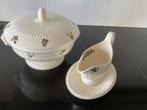 Wedgwood Conway dekschaal en saus/juskom, Huis en Inrichting, Keuken | Servies, Ophalen of Verzenden, Wedgwood, Porselein, Schaal of Schalen