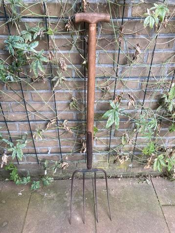 Greep beschikbaar voor biedingen