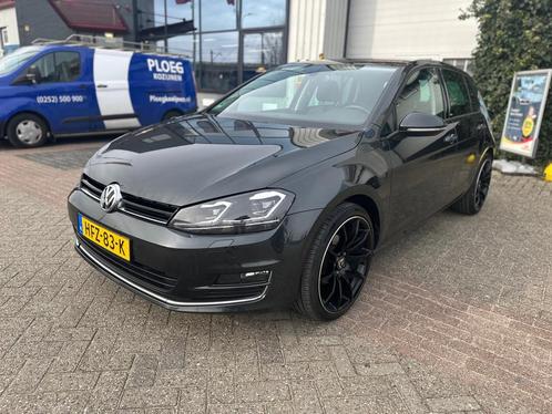 Volkswagen GOLF 1.2 TSI Business Edition Connected, Auto's, Volkswagen, Bedrijf, Te koop, Golf, ABS, Achteruitrijcamera, Airbags
