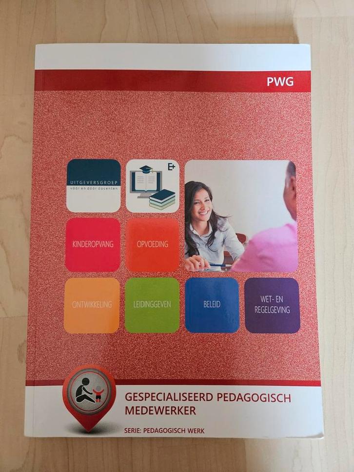 Gespecialiseerd Pedagogisch Medewerker, Boeken, Studieboeken en Cursussen, Zo goed als nieuw, MBO, Ophalen of Verzenden