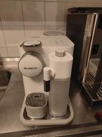 DeLonghi Gran Lattissima Nespresso Machine, Koffiepads en cups, Koffiemachine, Ophalen of Verzenden, Zo goed als nieuw