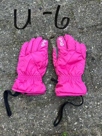 Barts handschoenen 4-6 jaar  beschikbaar voor biedingen