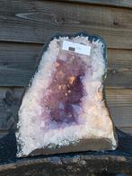 Amethist geode 3,57kg, Verzamelen, Mineralen en Fossielen, Ophalen of Verzenden