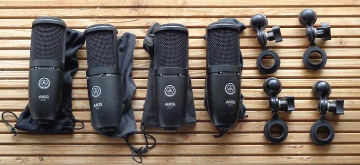 2 x AKG P120 + houder, ook los (2 verkocht), Muziek en Instrumenten, Microfoons, Gebruikt, Instrumentmicrofoon, Verzenden