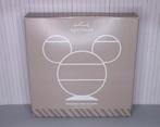 Hallmark ornament display stand A year of Disney Magic, Ophalen of Verzenden, Mickey Mouse, Nieuw, Overige typen