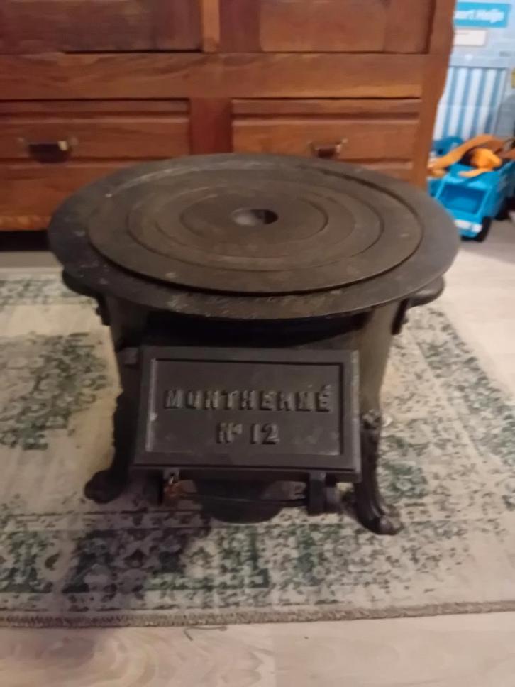 Gietijzeren Potkachel / Vuurduveltje, Huis en Inrichting, Kachels, Gebruikt, Vrijstaand, Potkachel, Hout, Ophalen