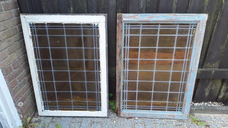 2 Originele glas in lood ramen, brocante  landelijke stijl, Doe-het-zelf en Verbouw, Glas en Ramen, Zo goed als nieuw, Minder dan 80 cm