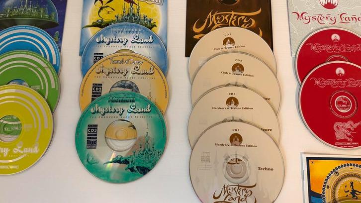Set ID&T Mystery Land Cd’s 15 Stuks, Cd's en Dvd's, Cd's | Dance en House, Zo goed als nieuw, Overige genres, Boxset, Ophalen of Verzenden
