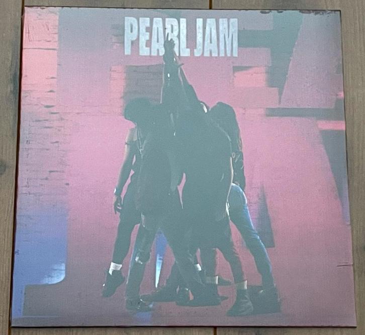 Pearl Jam - Ten lp / Reissue, NEW!, Cd's en Dvd's, Vinyl | Rock, Nieuw in verpakking, Alternative, 12 inch, Ophalen of Verzenden