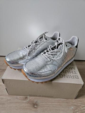 Leren zilveren sneaker van Woden maat 41 beschikbaar voor biedingen