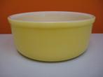 degelijke vintage pastel gele Arcopal schaal France 60s, Ophalen of Verzenden