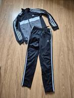 Adidas trainingspak maat 140, Adidas, Jongen of Meisje, Ophalen of Verzenden, Overige typen