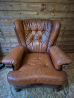 Gebruikte leren fauteuil met houten frame, Ophalen, Gebruikt, Klassiek, 75 tot 100 cm
