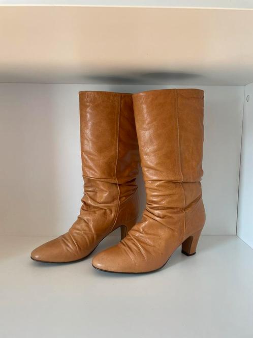 Yessica mooie hoge laarzen maat 40, Kleding | Dames, Schoenen, Gedragen, Hoge laarzen, Overige kleuren, Ophalen of Verzenden