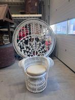 Pauwentroon wit, Ophalen, Wit, Riet of Rotan, Zo goed als nieuw