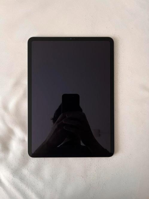 iPad Pro 11-inch (2020) Wi-Fi 256GB + Apple pencil en hoes, Computers en Software, Apple iPads, Zo goed als nieuw, Apple iPad Pro