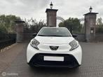 Toyota Aygo X 1.0 VVT-i MT Play Navi GARANTIE, Auto's, Stof, Gebruikt, Zwart, 920 kg