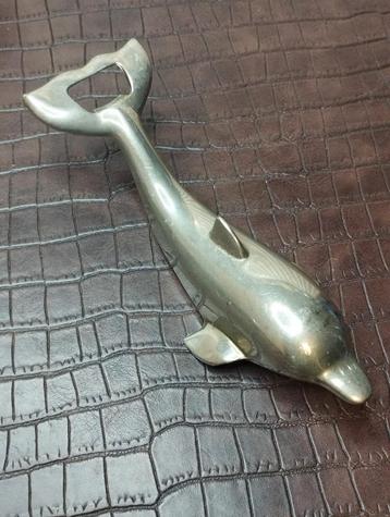 Vintage Dolphin tafelflesopener beschikbaar voor biedingen