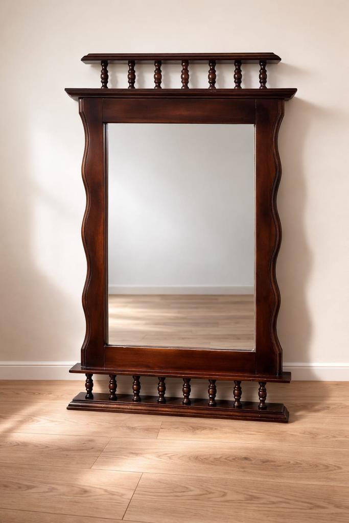 Klassieke houten wandspiegel 88 x 52 cm, Huis en Inrichting, Woonaccessoires | Wandplanken en Boekenplanken, Zo goed als nieuw