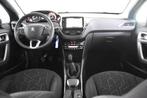 Peugeot 2008 Allure *Navigatie*Panoramadak*Park assist*, Voorwielaandrijving, Stof, Gebruikt, 1270 kg