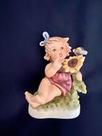 Hummel beeld meisje met zonnebloem, Verzamelen, Beelden en Beeldjes, Ophalen of Verzenden, Zo goed als nieuw, Hummel