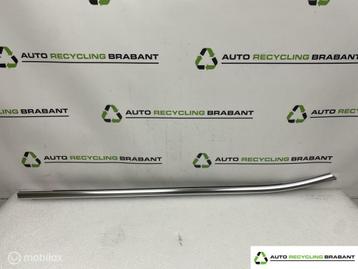 Raamlijst Rechts Voor BMW X3 F25 NIEUW ORIGINEEL 51337205714 beschikbaar voor biedingen