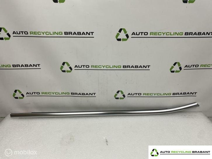 Raamlijst Rechts Voor BMW X3 F25 NIEUW ORIGINEEL 51337205714, Auto-onderdelen, Carrosserie en Plaatwerk, BMW, Gebruikt, Ophalen of Verzenden