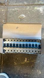 Eaton 40a lastscheider. 12 stuks., Hobby en Vrije tijd, Elektronica-componenten, Ophalen of Verzenden, Zo goed als nieuw