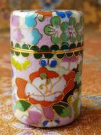 Twee mooie oude Chinese kruidenpotjes van cloisonne., Antiek en Kunst, Ophalen of Verzenden