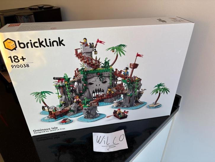 LEGO Bricklink Designer - Set 910038 - Ominous Isle, Kinderen en Baby's, Speelgoed | Duplo en Lego, Nieuw, Lego, Complete set
