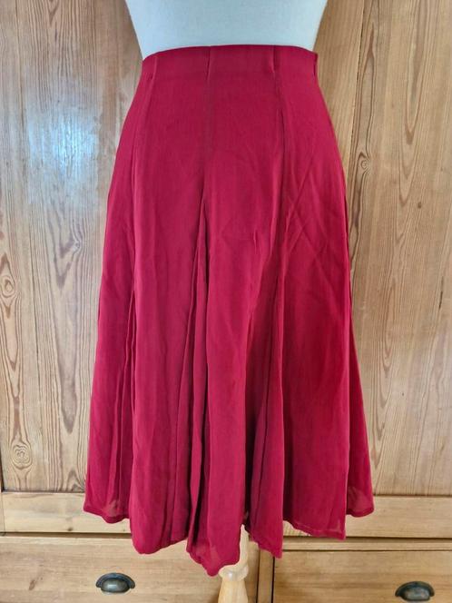 Cora Kemperman prachtige rode taille rok mt M zgan, Kleding | Dames, Rokken, Zo goed als nieuw, Maat 38/40 (M), Rood, Knielengte