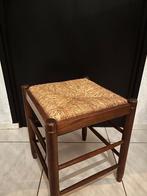 Houten Krukje met riet, Ophalen, Gebruikt, Hout