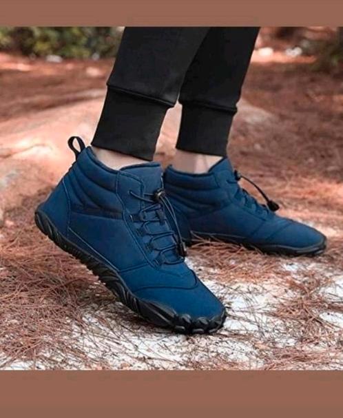 Nieuwe unisex warme blote voeten schoen. Maat 39. Zool 24.5, Kleding | Dames, Schoenen, Nieuw, Wandelschoenen, Blauw, Ophalen of Verzenden