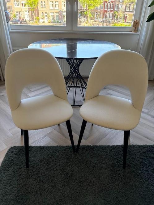 Beige eetkamerstoelen - Westwing Rachel, Huis en Inrichting, Stoelen, Gebruikt, Twee, Stof, Overige kleuren, Ophalen
