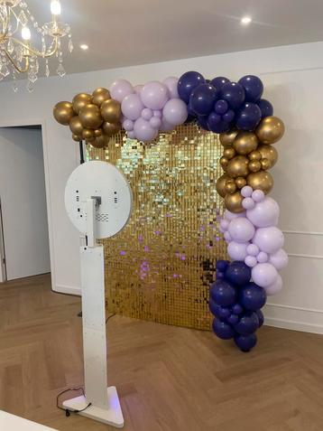 Photobooth + Ballondecoratie pakketdeal beschikbaar voor biedingen