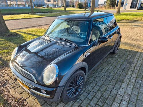 Mooie Mini Cooper S, Auto's, Mini, Particulier, Benzine, Sedan, Geïmporteerd, Zwart, Grijs, Stof, Voorwielaandrijving, Ophalen