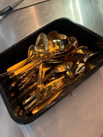 70 x gouden lepels voor horeca of thuis kan in afwasmachine beschikbaar voor biedingen