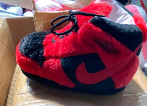❤️‍🔥 NIKE AIR MAX ❤️‍🔥 SLOFFEN ❤️‍🔥 ALL SIZE FITS ❤️‍🔥, Kleding | Dames, Schoenen, Nieuw, Pantoffels of Sloffen, Ophalen of Verzenden