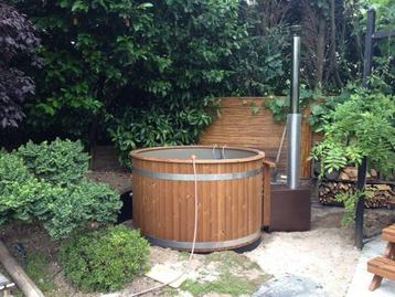 Kirami Hottub. met diverse soorten verwarming. beschikbaar voor biedingen