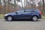 Volvo V60 1.6 T4 Kinetic Distributie vervangen | Perfect ond, Auto's, Voorwielaandrijving, Gebruikt, Zwart, 4 cilinders