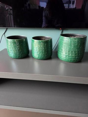 4 groene Mica plantenpotten keramiek beschikbaar voor biedingen