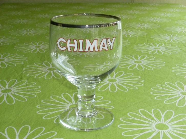 Chimay trappist bierglas op voet, Verzamelen, Biermerken, Zo goed als nieuw, Glas of Glazen, Overige merken, Ophalen of Verzenden