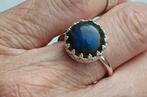 Mooie nieuwe zilveren Labradoriet ring met sierrand mt17, Blauw, Nieuw, Ophalen of Verzenden, 17 tot 18