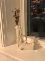 Bloomingville Pistool Vaas - Uniek Design!, Huis en Inrichting, Woonaccessoires | Vazen, Wit, Aardewerk of Porselein, Ophalen of Verzenden