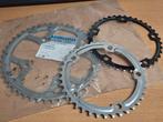 3 Kettingbladen NOS. Shimano/Specialites TA - Vintage, Fietsen en Brommers, Algemeen, Overige typen, Nieuw, Ophalen of Verzenden