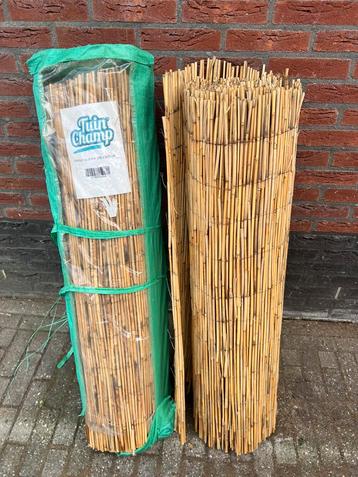 2 Rietmatten 8mm 100x600cm beschikbaar voor biedingen