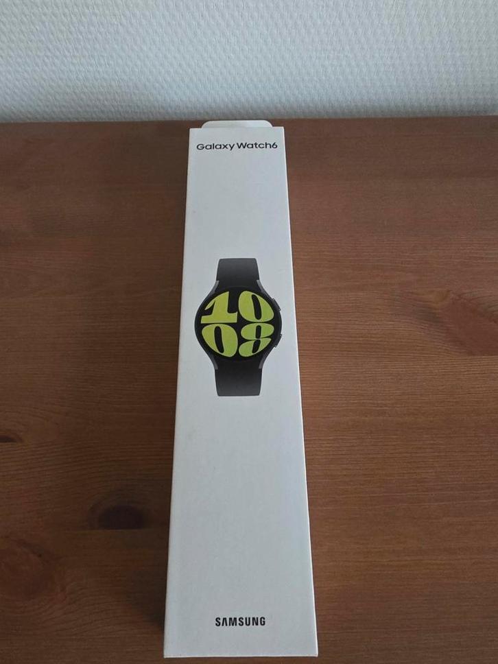 Samsung Galaxy Watch 6 - Nieuw in doos!, Sieraden, Tassen en Uiterlijk, Smartwatches, Nieuw, Android, Zwart, Afstand, Calorieverbanding